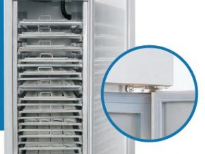 Armário frigorífico Conservação de massas Verdes Temperaturas Positivas, 1 ou 2 Portas, preparado para tabuleiros enfornadores 85x45 cm